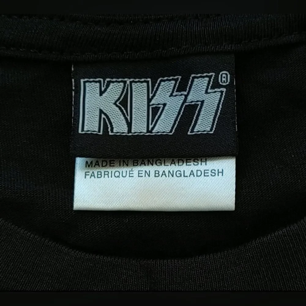 Vtg 2010 KISS Rock Band Group Photo Large Print T-Shirt Size (M) - Picture 4 of 7